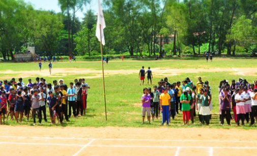 കലാ-കായിക മത്സരങ്ങളില് എ ഗ്രേഡ് നേടിയ പ്രതിഭകളെ അനുമോദിക്കുന്നു.