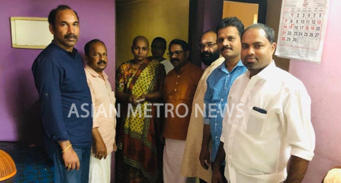 നെടുവത്തൂർ പിണറ്റുമൂട് സ്വദേശിക്കു കുവൈറ്റ് കൊട്ടാരക്കര അസോസിയേഷന്റെ കൈത്താങ്ങ്.