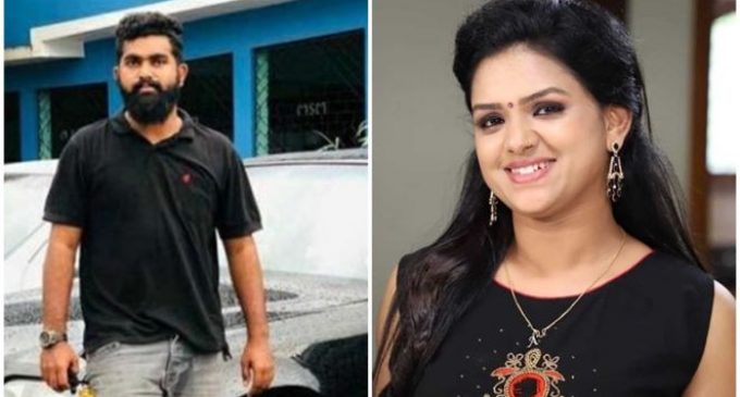 റംസിയുടെ മരണം: സീരിയല് നടി ലക്ഷ്മി പ്രമോദ് ഒളിവില്