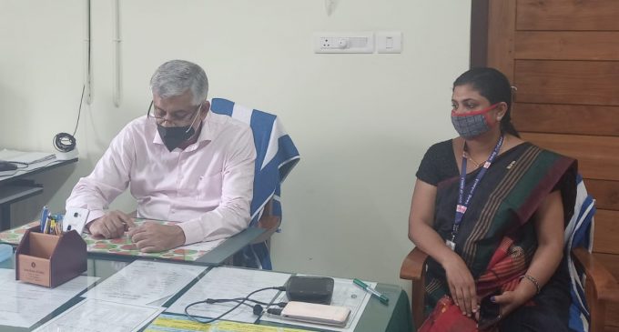 ടേക്ക് ഓഫ്: ജില്ലാ ജഡ്ജിയുമായി കുട്ടികള് സംവദിച്ചു