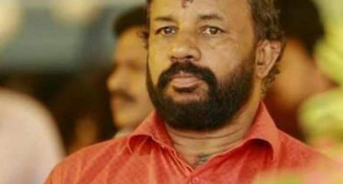കൊട്ടാരക്കരയിലെ വ്യാപാരി വാഹനാപകടത്തില് മരിച്ചു.