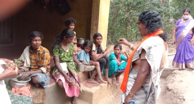 പൂതാടി താന്നിക്കുന്നു കോളനിയിൽ ഗോത്ര ഭാഷയിൽ വോട്ട് അഭ്യർത്ഥിച്ചു സുൽത്താൻ ബത്തേരി NDA സ്ഥാനാർഥി ck ജാനു