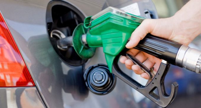 Petrol Diesel Price | ഒരാഴ്ചയ്ക്കിടെ ഇന്ധനവില കുറഞ്ഞത് മൂന്നാം തവണ; പെട്രോളിന് 22 പൈസയും ഡീസലിന് 24 പൈസയും കുറച്ചു