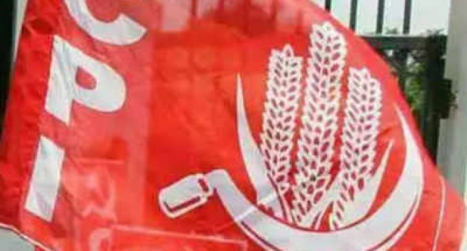 ഇടത് സ്ഥാനാര്ഥിയെ തോല്പിക്കാന് ശ്രമിച്ചു; മന്ത്രി തിലോത്തമന്റെ പഴ്സണൽ സ്റ്റാഫ് അംഗത്തെ സി.പി.ഐ പുറത്താക്കി