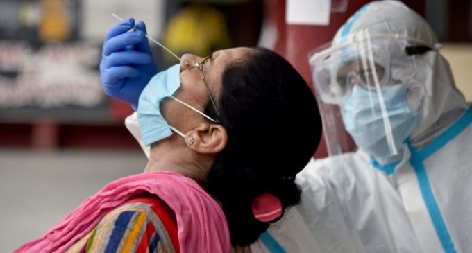 തിരുവനന്തപുരം ശ്രീ ചിത്രയിൽ ശസ്ത്രക്രിയയ്ക്കു പ്രവേശിപ്പിക്കപ്പെട്ട ഏഴ് പേർക്ക് കോവിഡ്