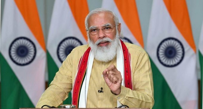 വാക്സിന്റെ വില കുറയ്ക്കാനുള്ള നീക്കം കേന്ദ്രം ആരംഭിച്ചു; ജി എസ് ടി കുറയ്ക്കും