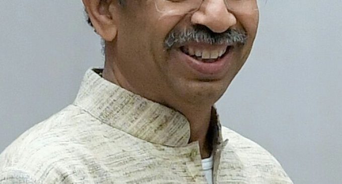 മഹാരാഷ്ട്രയിൽ നിയന്ത്രണങ്ങൾ 15 ദിവസം കൂടി നീട്ടി; ഇന്നലെ മരിച്ചത് 985 പേർ