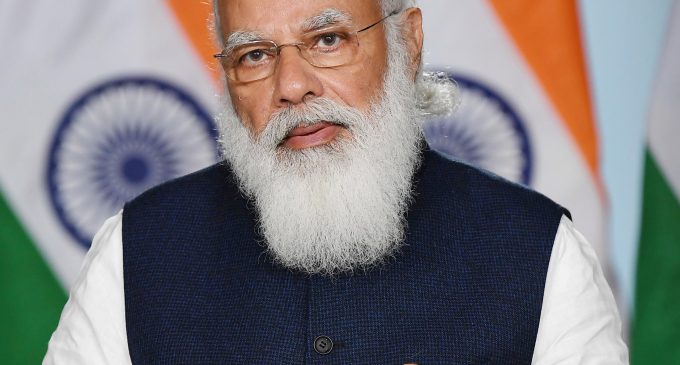 കോവിഡ് രണ്ടാംതരംഗം; ഉദ്യോഗസ്ഥര്ക്ക് പ്രതിരോധത്തില് വീഴ്ച സംഭവിച്ചെന്ന് മോദി