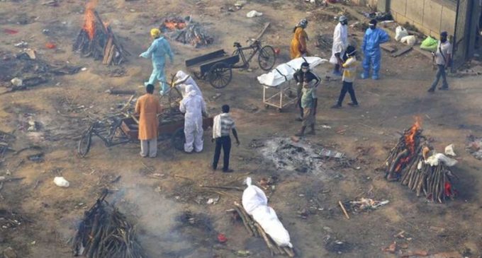 സ്ഥിതി അതീവ രൂക്ഷം: 24 മണിക്കൂറിനിടെ 3.86 ലക്ഷം കൊവിഡ് കേസുകൾ; 3498 മരണം