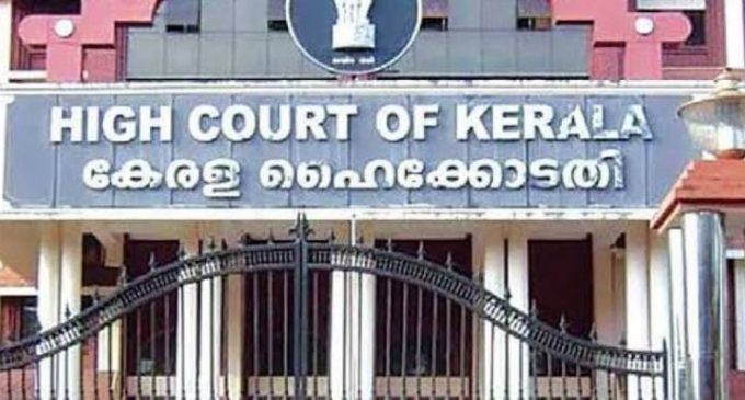 മെയ് ഒന്നു മുതല് നാലു വരെ കര്ശന നിയന്ത്രണം; നിര്ദ്ദേശം നല്കി ഹൈക്കോടതി