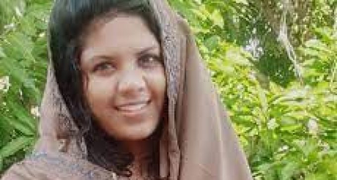 കനറാ ബാങ്ക് മാനേജരായ യുവതി ബാങ്കിനകത്ത് തൂങ്ങിമരിച്ച നിലയിൽ