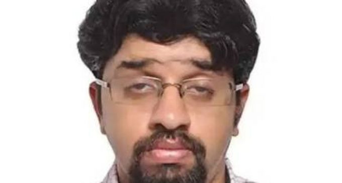 സിപിഎം ജനറൽ സെക്രട്ടറി സീതാറാം യെച്ചൂരിയുടെ മകൻ ആശിഷ് യെച്ചൂരി കോവിഡ് ബാധിച്ച് മരിച്ചു