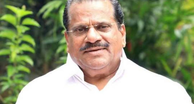 മകന്റെ വിവാദ റിസോർട്ട് തുറന്ന് ഇ പി ജയരാജൻ: തിരിതെളിച്ച് കോൺഗ്രസ് നേതാവ്