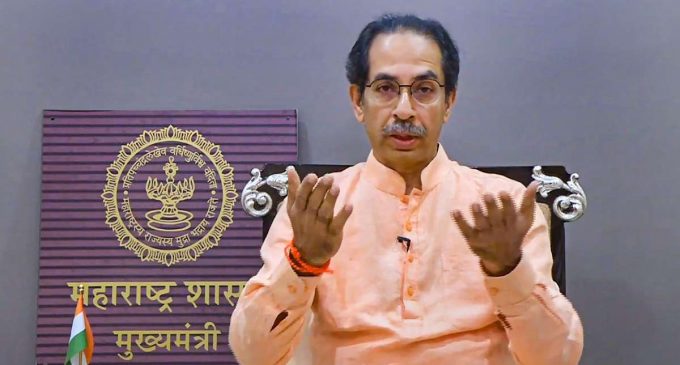 മഹാരാഷ്ട്രയില് ലോക്ഡൗണ്? മുഖ്യമന്ത്രി ഉദ്ദവ് താക്കറെ രാത്രി എട്ടു മണിക്ക് ജനങ്ങളെ അഭിസംബോധന ചെയ്യും