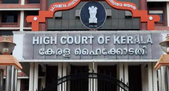 മാസ്ക് ധരിക്കാത്തതിനു മര്ദനം: അന്വേഷണം ഒരു മാസത്തിനകം പൂര്ത്തിയാക്കണമെന്ന് ഹൈക്കോടതി