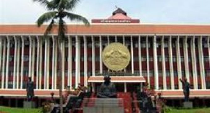 തീരദേശവാസികളുടെ പുനരധിവാസം: പ്രതിപക്ഷം സഭ ബഹിഷ്ക്കരിച്ചു