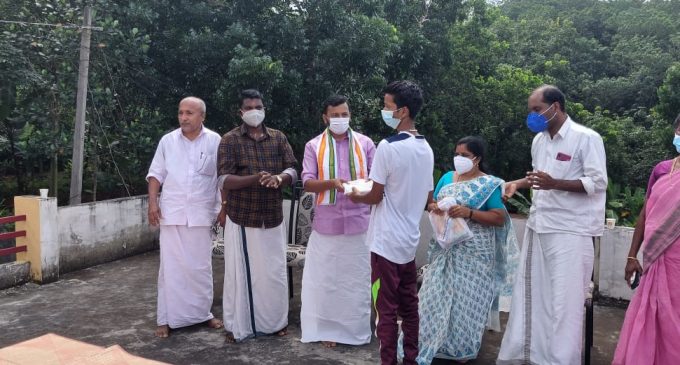 പഠനോപകരണ വിതരണോദ്ഘാടനം നടത്തി – യൂത്ത് കോൺഗ്രസ്