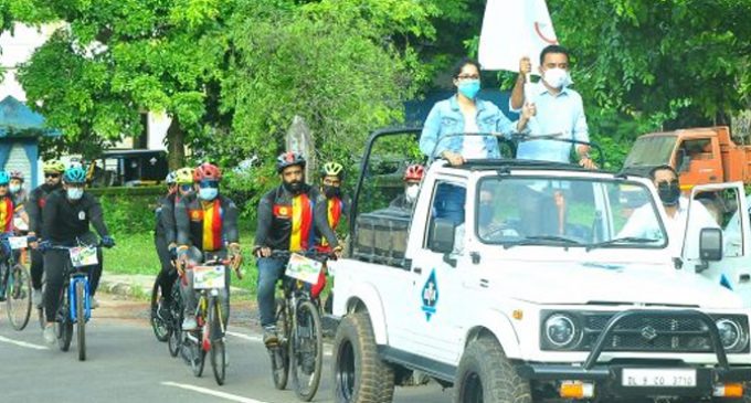 ഒളിമ്പിക്സിന് ഐക്യദാർഡ്യവുമായി ദീപശിഖാറാലി