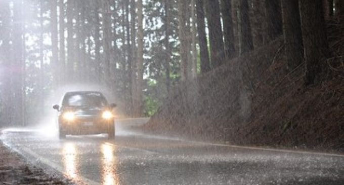 ബുധനാഴ്ച വരെ ശക്തമായ മഴയ്ക്ക് സാധ്യത