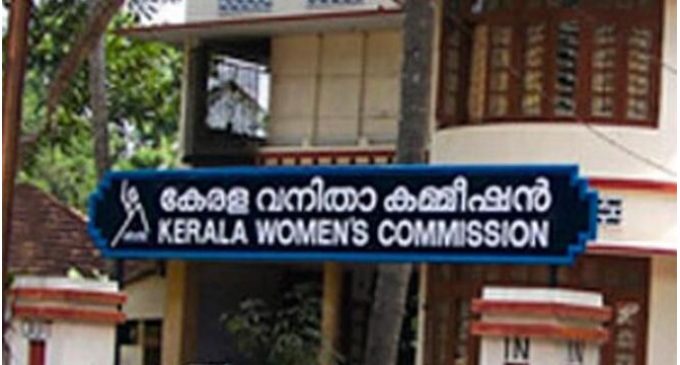 ജില്ലകളില് ഇനി മാസംതോറും രണ്ട് വനിത കമീഷന് അദാലത്തുകള്