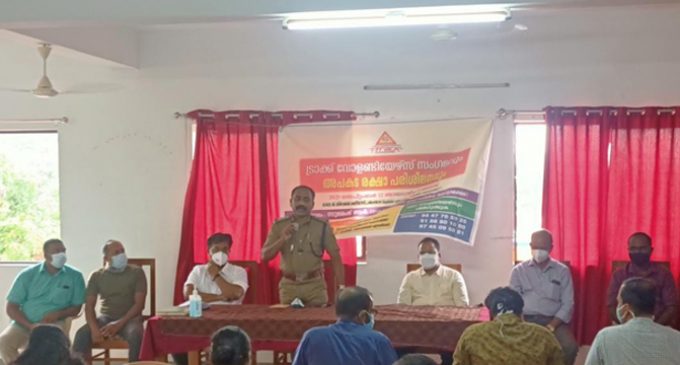 ട്രാക്ക് വോളണ്ടിയേഴ്സ് സംഗമവും അപകട രക്ഷാ പരിശീലനവും സി ഐ ജോസഫ് ലിയോൻ ഉദ്ഘടനം ചെയ്തു.
