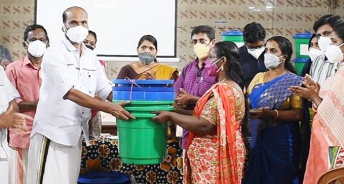ഉറവിട മാലിന്യനിർമാർജനം; വാഴൂരിൽ ബയോ കമ്പോസ്റ്റർ ബിൻ വിതരണം തുടങ്ങി