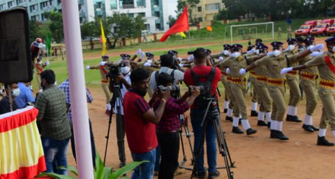 സംസ്ഥാനത്ത് 6450 പേർ കൂടി സിവിൽ ഡിഫൻസ് ഫോഴ്സിന്റെ ഭാഗമാകും: മുഖ്യമന്ത്രി