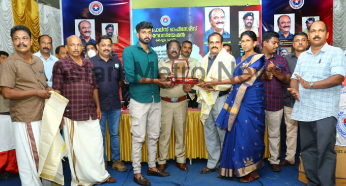 സർവീസിൽ നിന്നും വിരമിക്കുന്നവർക്ക് സമൂചിതമായ യാത്രയയപ്പും കുടുംബസംഗമവും നടത്തി.